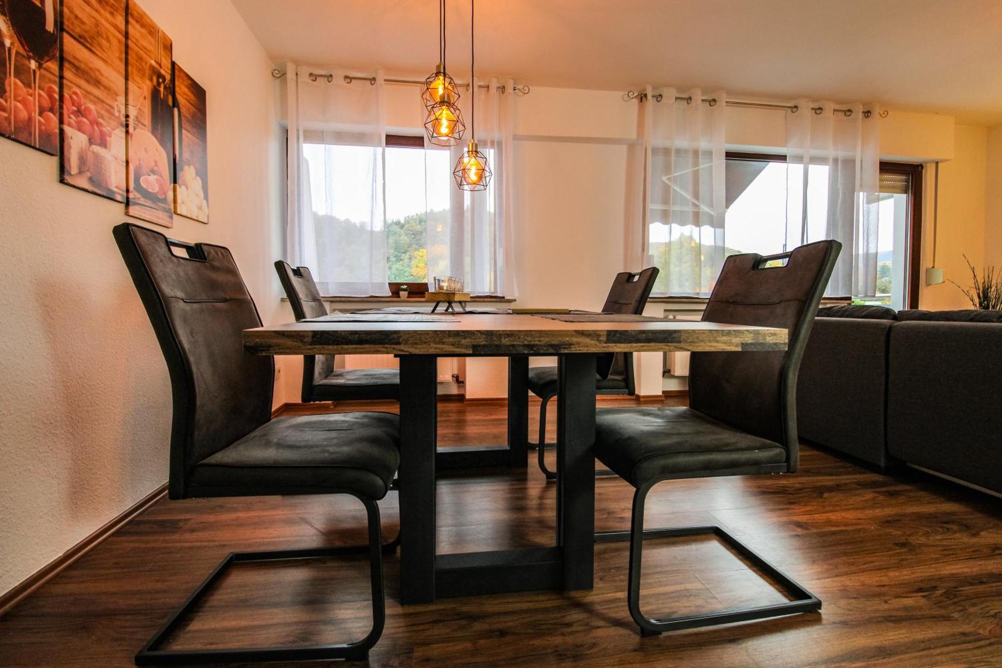 Moderne Fewo Sky Netflix Terrasse Burgblick Boxspringbett Waschtrockner Булай Екстериор снимка