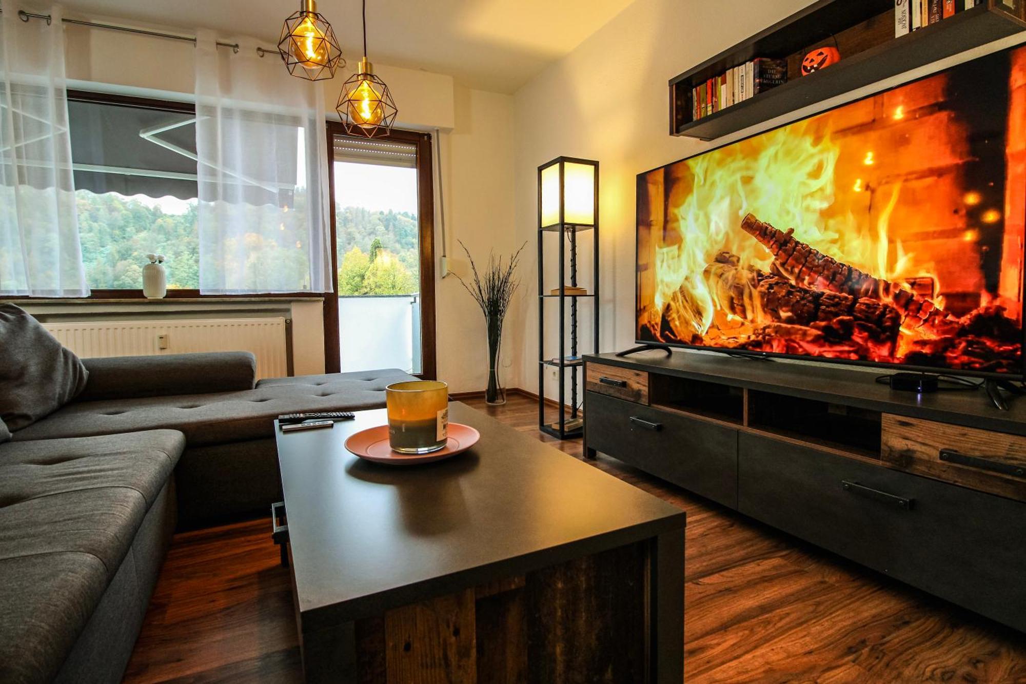 Moderne Fewo Sky Netflix Terrasse Burgblick Boxspringbett Waschtrockner Булай Екстериор снимка